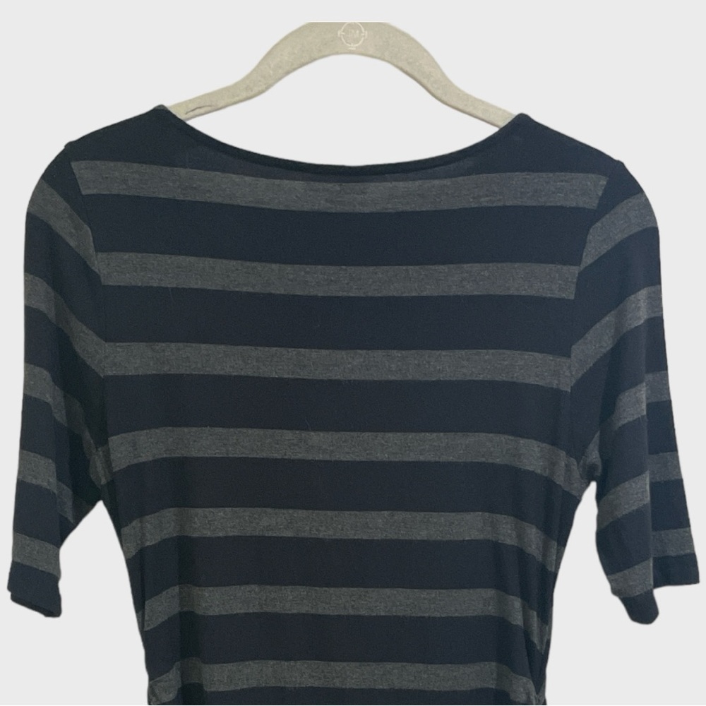A Pea  in the Pod Black Gray  Stripe Tee Shirt Size XS - Picture 5 of 8